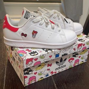 Adidas Hello Kitty Stan Smith in Preschool size 2 (little kids not toddler)